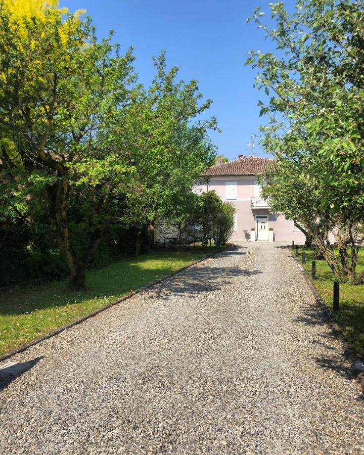 L'Infinito Residence Castelvetro Piacentino 外观 照片