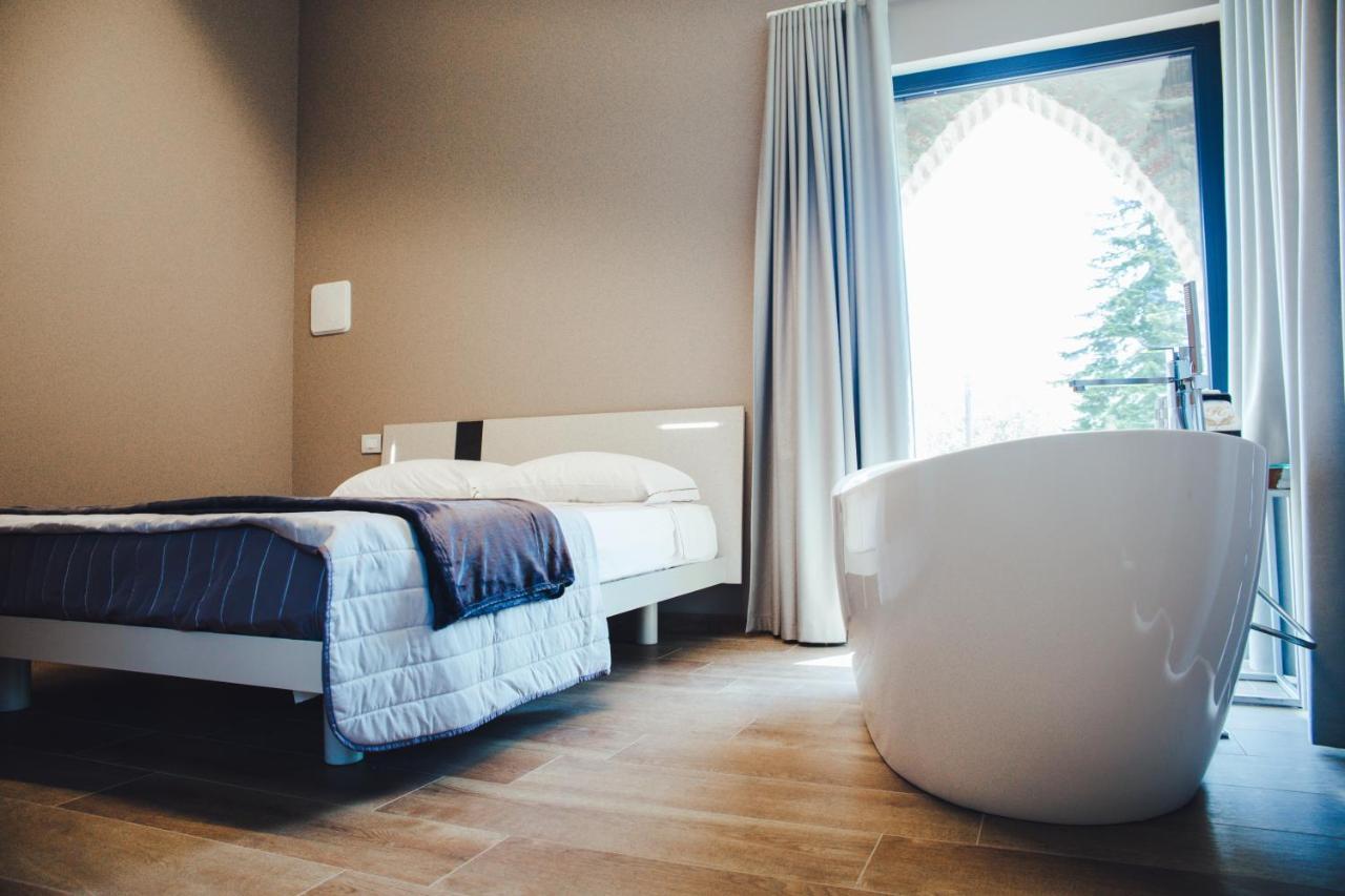 L'Infinito Residence Castelvetro Piacentino 外观 照片