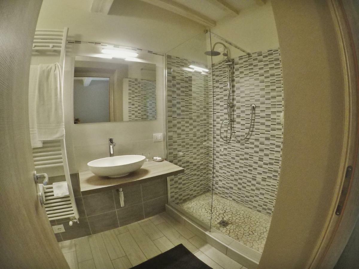 L'Infinito Residence Castelvetro Piacentino 外观 照片